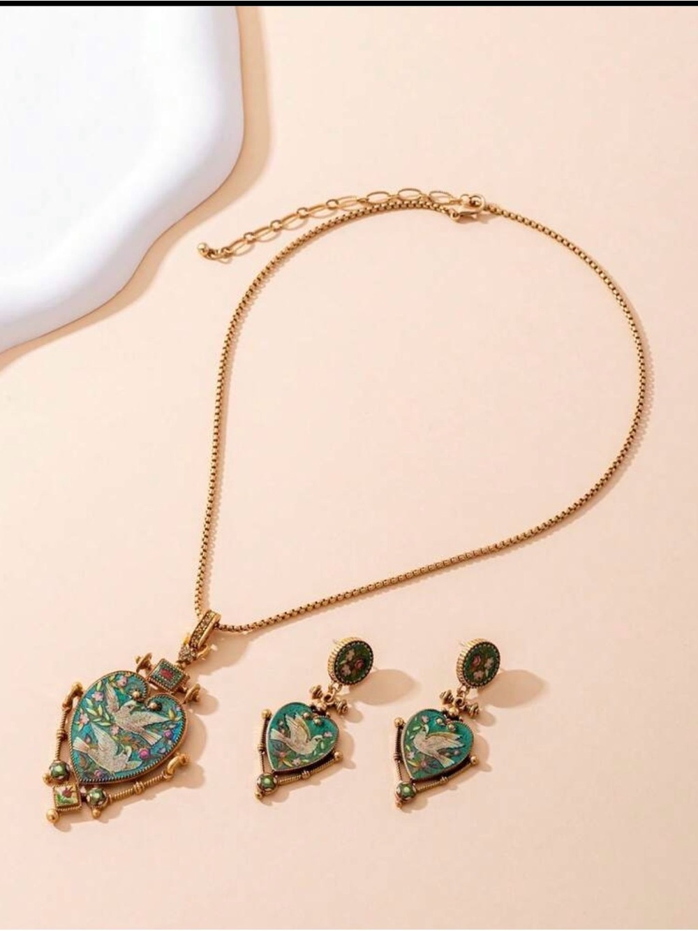 Gold-Tone Vintage Birdies Heart Pendant Necklace & Earrings Set